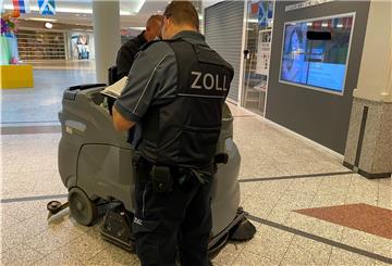 Der Zoll kontrolliert Gebäudereiniger - hier im Columbus-Center.