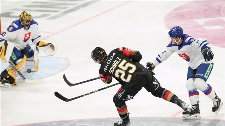 2:6 gegen Slowakei: DEB-Team enttäuscht bei Deutschland Cup Deutschland hat nach dem 2:6 die Slowakei keine Chance auf den Titel beim Deutschland Cup.