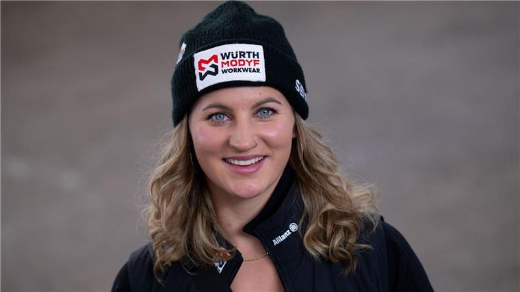 Snowboard-Ass Hofmeister will Weltcup-Kugeln und WM-Gold Deutschlands Top-Snowboarderin Ramona Hofmeister will im Weltcup und bei der WM jubeln.