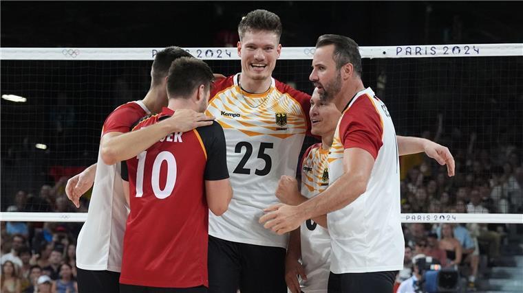 Deutschlands Volleyballer können aus der Niederlage gegen die USA viel Positives mitnehmen. 