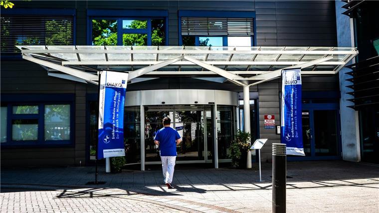 Diako-Klinikum im Stadtteil Gröpelingen: Insgesamt fünf Kliniken im Land Bremen haben eine eigene Pandemie-Station.