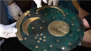 Die 3600 Jahre alte Scheibe steht im Mittelpunkt eines ARD-Krimis, der gerade entsteht. 