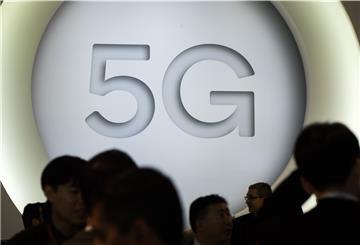 Die A27, zwischen Bremen und Cuxhaven, wird quasi zur 5G-Teststrecke. Das heißt, hier soll künftig getestet und geforscht werden, was der superschnelle Mobilfunk möglich macht.