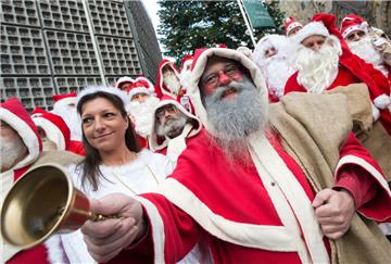 Der Weihnachtsmann arbeitet für die Agentur für Arbeit.