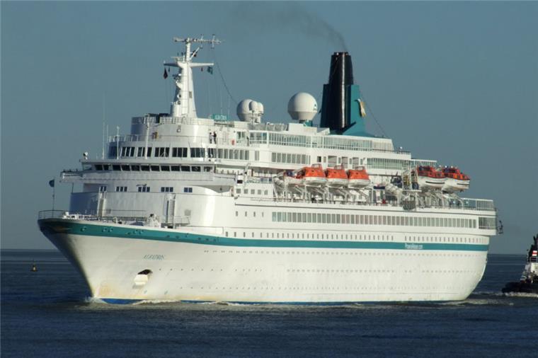 Die "Albatros" legt eine einwöchige Pause in Bremerhaven ein.