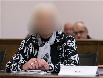 Die angeklagte 91-Jährige wandert für drei Jahre ins Gefängnis, wenn es nach dem Staatsanwalt geht.