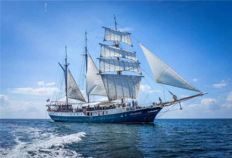 Dieser Großsegler besucht Bremerhaven Die „Atlantis“ kam aus Dänemark und liegt nun in Bremerhaven.