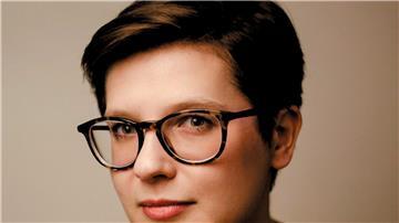 Die Autorin Emma Southon erzählt römische Geschichte konsequent über Frauenbiographien.