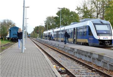 Die Bahnsteige in Geestenseth, hier ein Archivfoto, sollen modernisiert werden.
