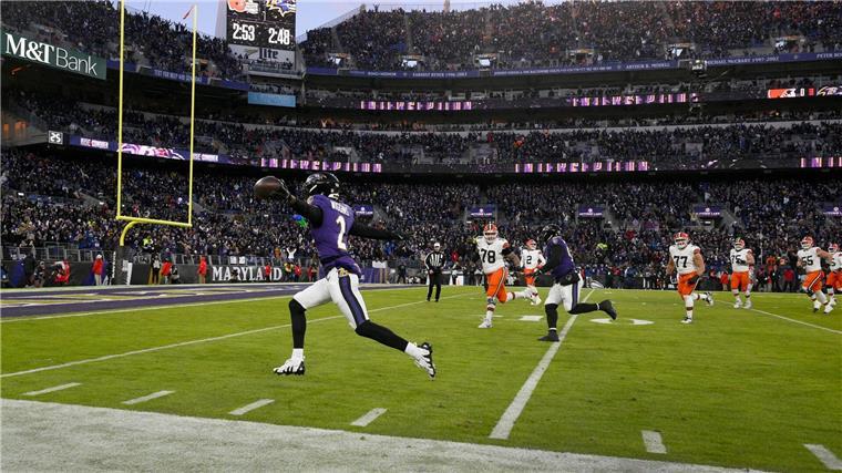 Die Baltimore Ravens hatten gegen die Cleveland Browns keine Probleme und holten sich den AFC-North-Titel.