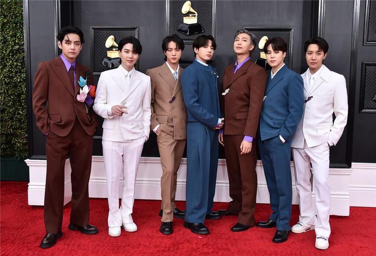 BTS: „Dynamite“ knackt zwei Milliarden Aufrufe auf YouTube Die Band BTS hat mit dem Musikvideo zur Single „Dynamite“ auf YouTube die Marke von zwei Milliarden Aufrufen geknackt. (Archivfoto)