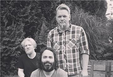 Die Band Expand veröffentlicht ein neues Album. Zwei der drei Musiker stammen aus der Samtgemeinde Zeven.