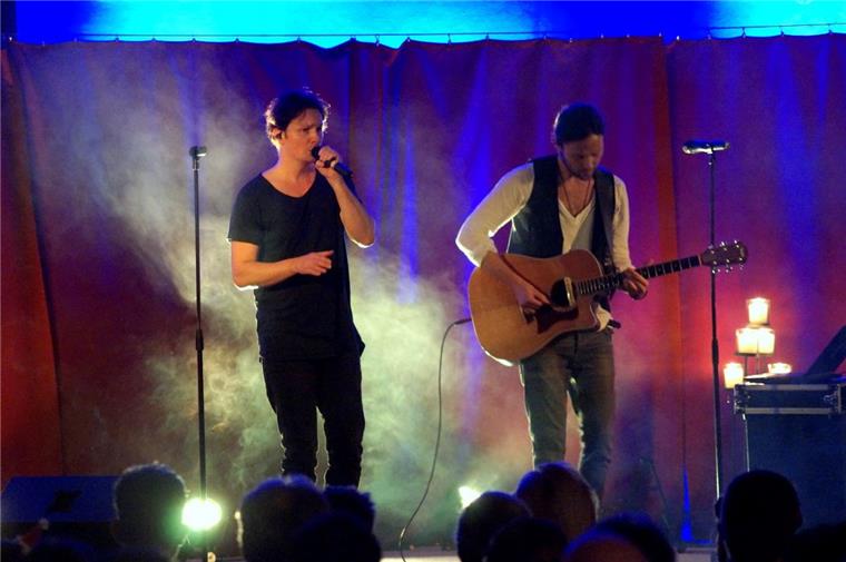 Jonah geben wieder Weihnachtskonzert in Brake Die Band Jonah wird am 25. Dezember ihr Weihnachtskonzert in Brake geben.