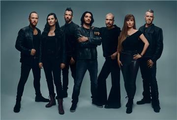 Die Band Schandmaul hat einen neuen Mann hinter dem Mikrofon.