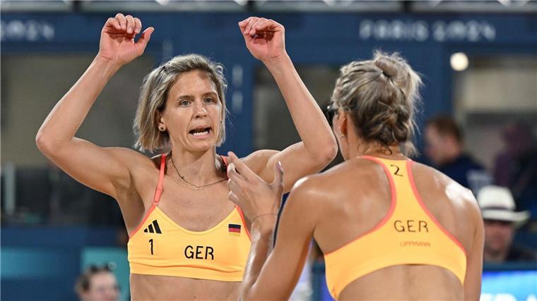 Ludwig und Lippmann schaffen ersten Sieg bei Beach-EM Die Beachvolleyballerinnen Laura Ludwig und Louisa Lippmann haben bei der EM ihren ersten Sieg errungen.