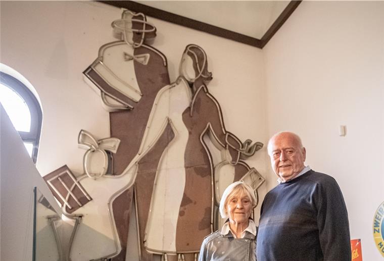 Die Begegnung vorm Kaufhaus Ramelow veränderte ihr Leben: Waltraud und Edward Mazurkiewicz.