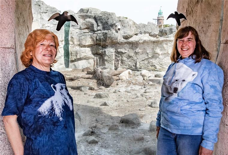 Zoo-Fans freuen sich über ersten Besuch Die beiden Eisbärenfans Ilse Baudy (70) und ihre Freundin Birgit Born (59) waren glücklich, als sie die Eisbärenzwillinge Anna und Elsa das erste Mal sahen.