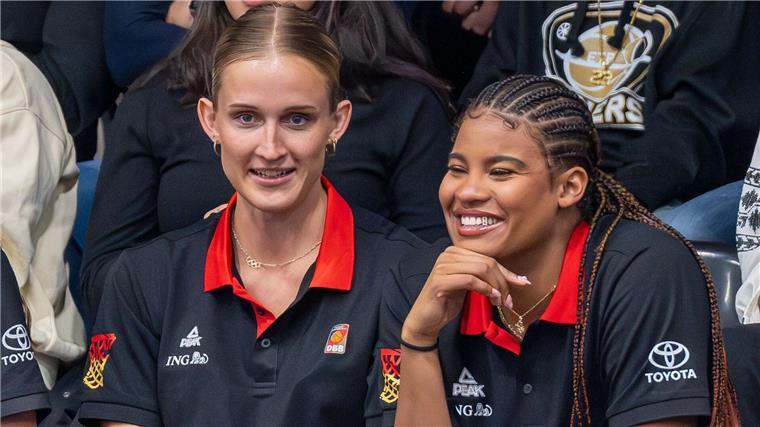 Die beiden WNBA-Champions Leonie Fiebich und Nyara Sabally kamen gegen Griechenland nicht zum Einsatz.