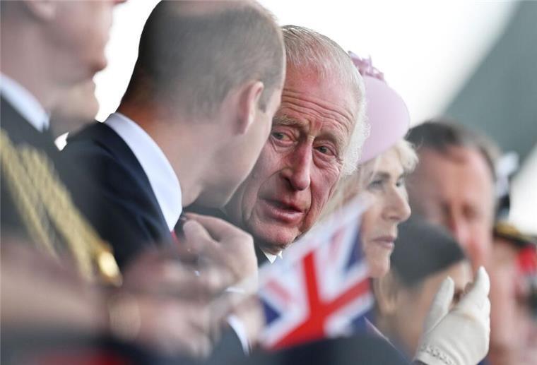 Die Beziehung zwischen William (l.) und seinem Vater, König Charles III., ist in den vergangenen Jahren enger geworden.