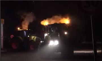 Die Bredehöft-Trecker aus Lintig machen sich auf den Weg nach Berlin.