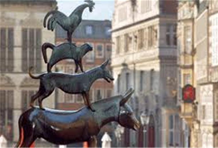 Die Bremer Stadtmusikanten sind nicht nur touristisch viel abgelichtetes Markenzeichen der Hansestadt, sondern ein uraltes Märchenmotiv bei den Volksmärchen der Gebrüder Grimm. Und in der Psychologie wird gerade dieses Märchen gern als Element in Therapiesitzungen vor allem mit depressiven Patienten eingesetzt.