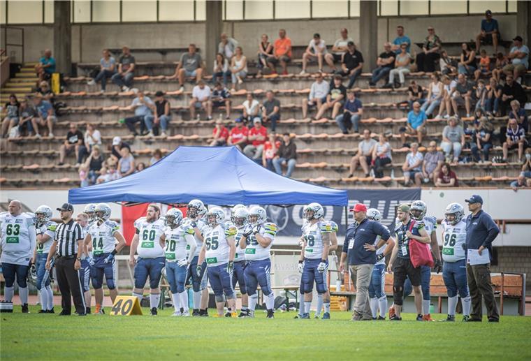 Seahawks starten mit Heimspiel-Doppelpack in die Saison Die Bremerhaven Seahawks starten am 8. Mai gegen die Hamburg Blue Devils in die Football-Saison 2022.