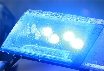 Die Bremerhavener Polizei hat einen 28 Jahre alten Autofahrer fesgenommen.