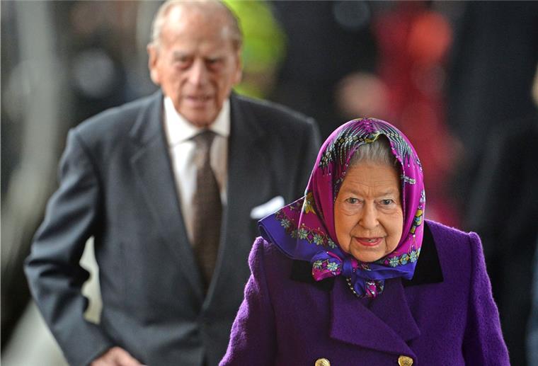 Die britische Königin Elizabeth II. und ihr Ehemann Philip, der Herzog von Edinburgh, sind gegen Corona geimpft worden. 