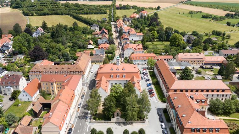 Entscheidung zu Schwerin bei Welterbetagung heute erwartet Die Brüdergemeine Herrnhut wurde in die Liste des Unesco-Weltkuturerbes aufgenommen.