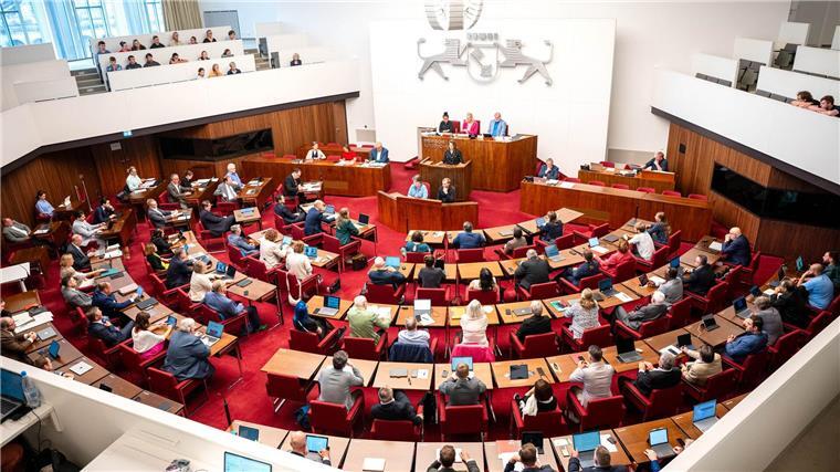 Die Bürgerschaft diskutiert über den Umbruch im Bremer Senat.