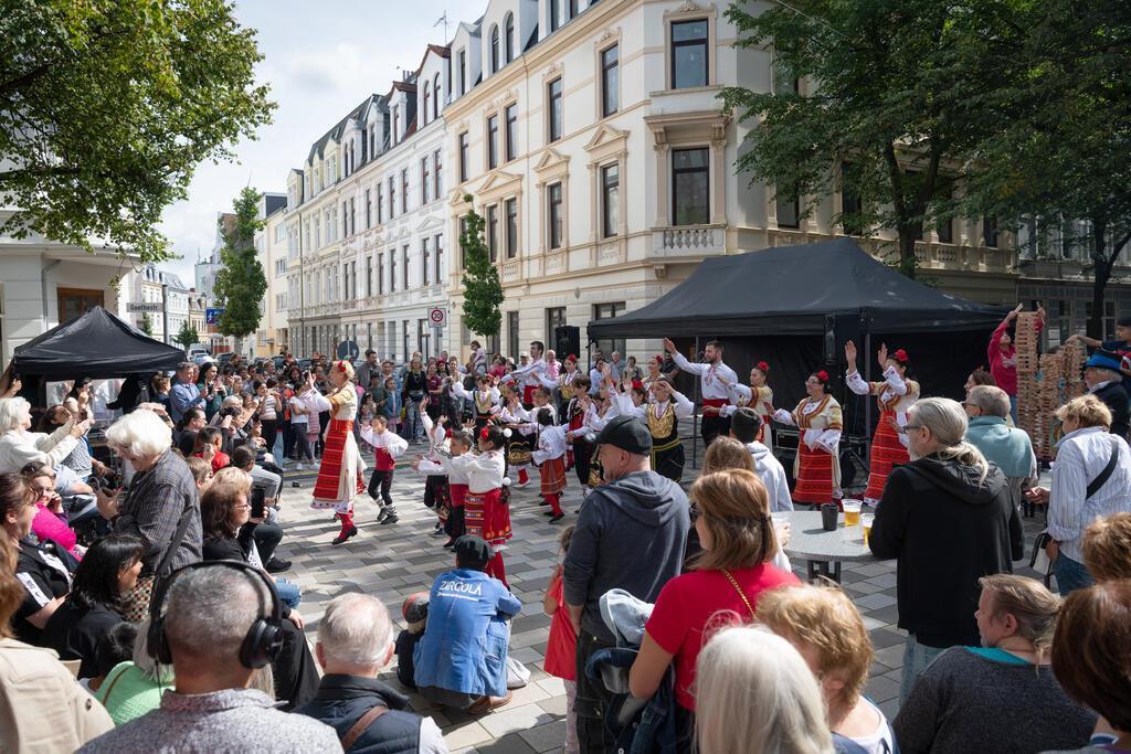 Die bulgarische Tanzgruppe "Horo".
