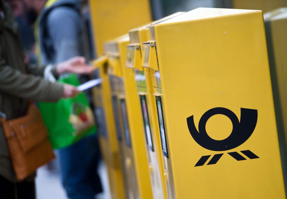 Die Bundesnetzagentur sieht massive Probleme bei Zustellung und Briefkastenleerung der Post.