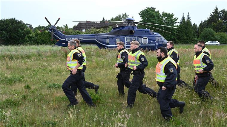 Die Bundespolizei verstärkt ihre Grenzkontrollen mit Hubschraubern.