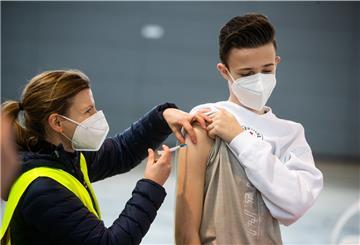 Die Bundesregierung strebt eine Marke von 80 Prozent bis Ende Januar an, nachdem als Zielmarke zunächst der 7. Januar genannt worden war.