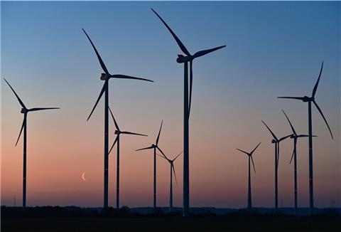 Die Bundesregierung will in einem weiteren Schritt zusätzliche Flächen für den Ausbau der Windkraft an Land schaffen.