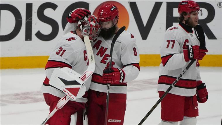 Die Carolina Hurricanes vermeiden den „Sweep“ gegen die Florida Panthers.