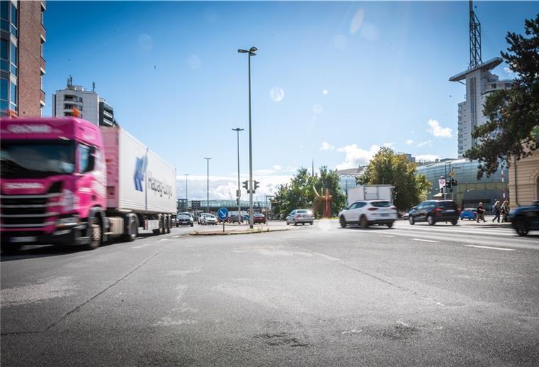 Die Columbusstraße zwischen Innenstadt und Havenwelten