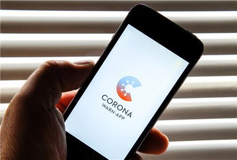 Die Corona-Warn-App soll dabei helfen, die Infektionsketten frühzeitig zu erkennen und zu durchbrechen. Die Installation und Nutzung ist freiwillig.