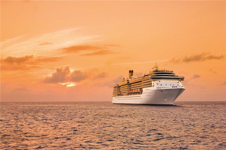 Die "Costa Mediterranea" ist am Mittwoch in Bremerhaven.