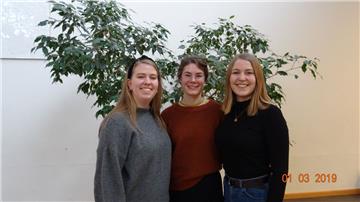 Die dänischen Studentinnen (von links) Anna Postelt, Caroline Christensen und Stine Boe Rinder haben sich an der IGS Zeven wohlgefühlt.  