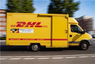 Die Deutsche Post und die DHL kommen in der Meinung der Bürger nicht gut weg.