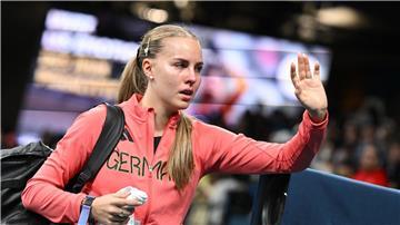 Die deutsche Tischtennis-Hoffnung Annett Kaufmann hat große Ziele.