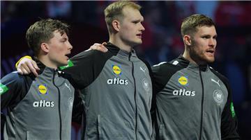 Die deutschen Handballer gehen mit Respekt ins WM-Viertelfinale gegen Portugal.