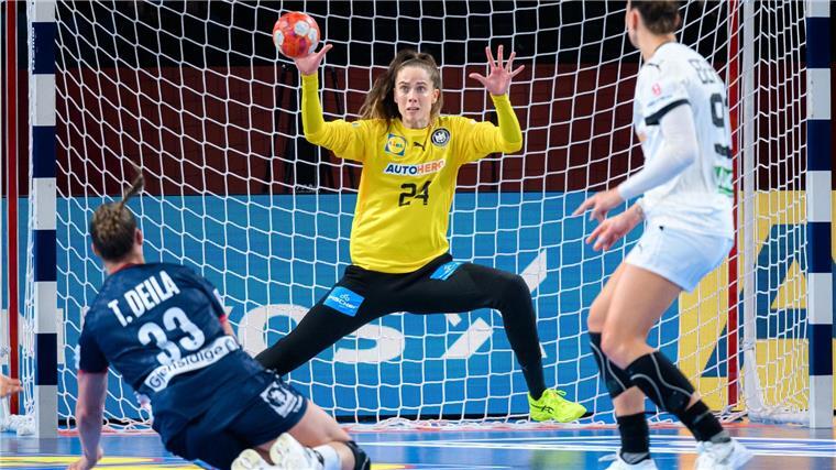 Kein EM-Wunder: Handballerinnen unterliegen Norwegen Die deutschen Handballerinnen haben das EM-Spiel gegen Norwegen verloren.