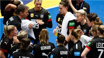 Die deutschen Handballerinnen wollen bei der EM begeistern.