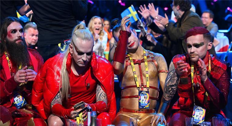 (K)eine ESC-Teilnahme im nächsten Jahr? Das sind eure Meinungen Die Band Lord Of The Lost aus Deutschland beim ESC.