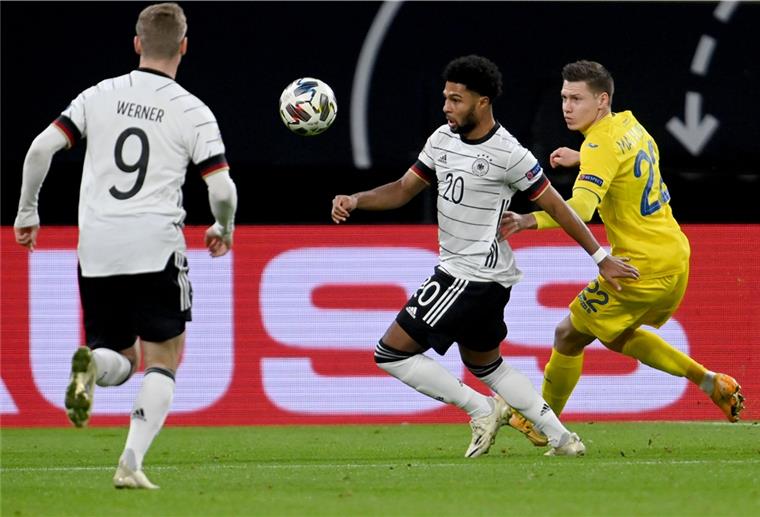 ARD und ZDF zeigen doch Spiele der Fußball-EM 2024 Die DFB-Elf ist bei der EM 2024 auch bei ARD und ZDF zu sehen.