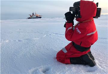 Die Dokumentation „Expedition Arktis“ zeigt das Leben und Forschen an Bord der „Polarstern“.