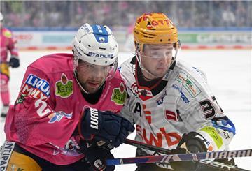 Die Eisbären Berlin mit Tobias Eder (links) und die Fischtown Pinguins mit Markus Vikingstad liefern sich einen heißen Zweikampf um die Tabellenspitze.
