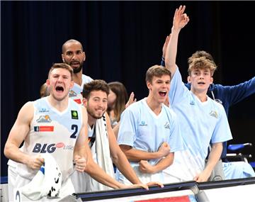 Die Eisbären bleiben in der Erfolgsspur. Gegen die Artland Dragons gelang in einem umkämpften Nordderby der siebte Saisonsieg. 
